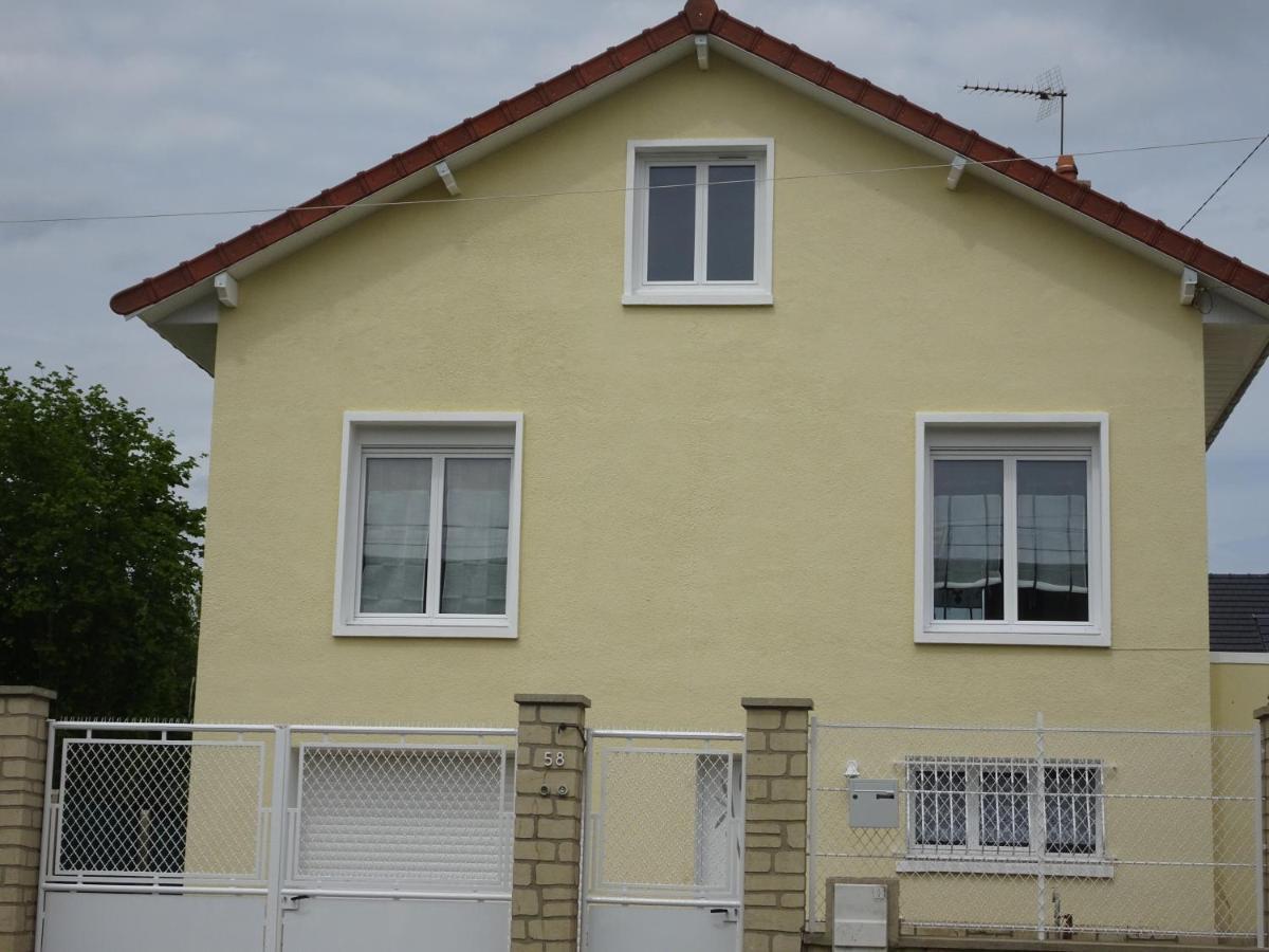 Gite Parislande Proche De Disneyland Reserve Exclusivement Aux Familles Avec Enfants Villa Saint-Germain-sur-Morin Exterior foto